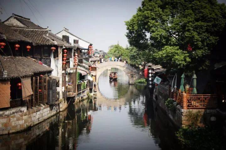 我的很重要的东西落在候车厅了,怎么找回? - 答案尽在眼前